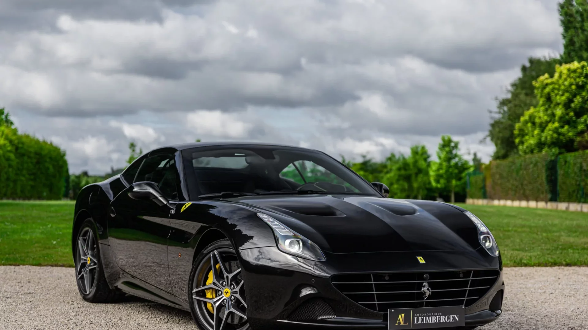 En-tête Ferrari California T “Special Handling”