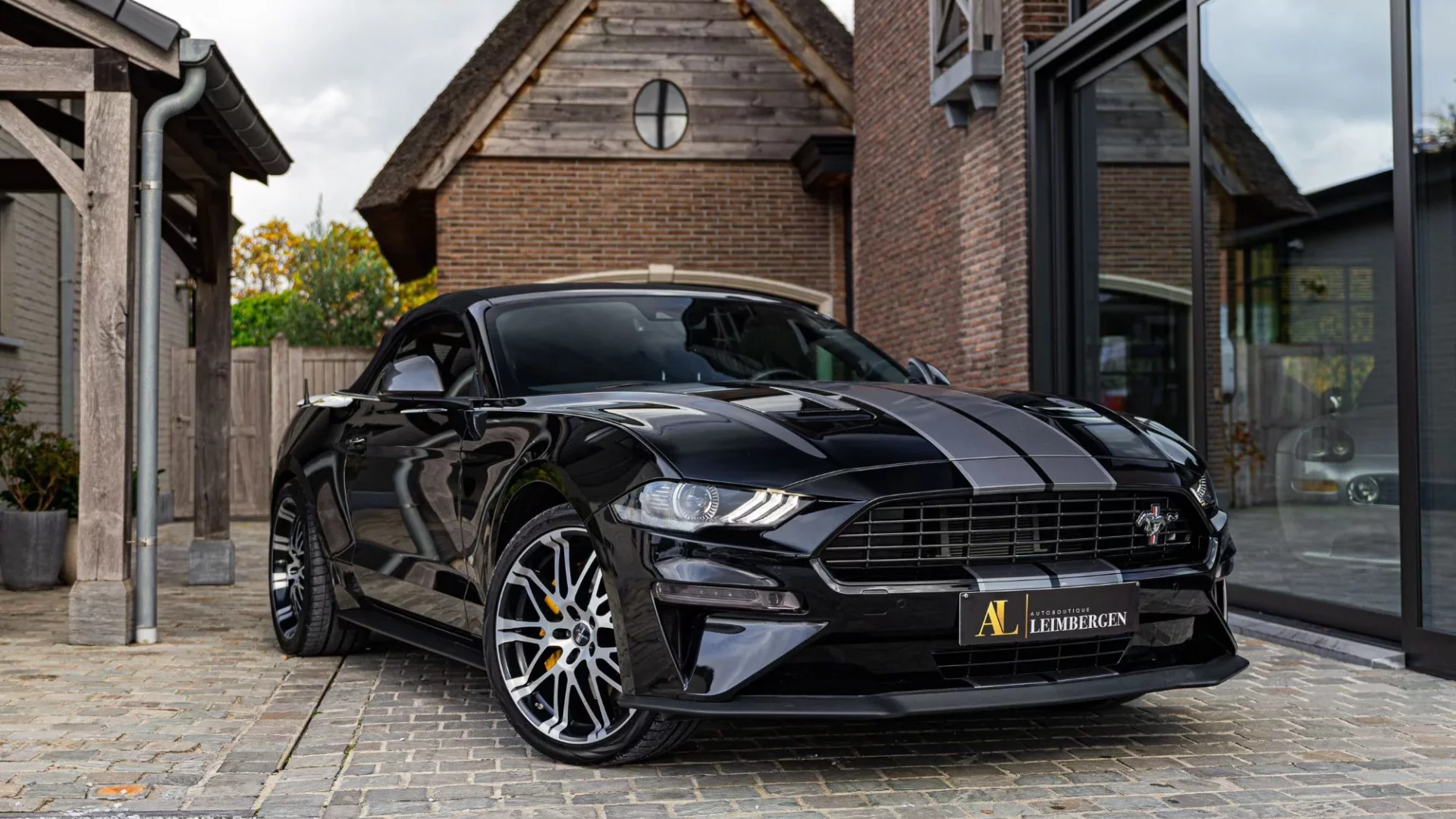 Header Ford Mustang 2.3l Ecoboost "55 Years Edition" Cabriolet