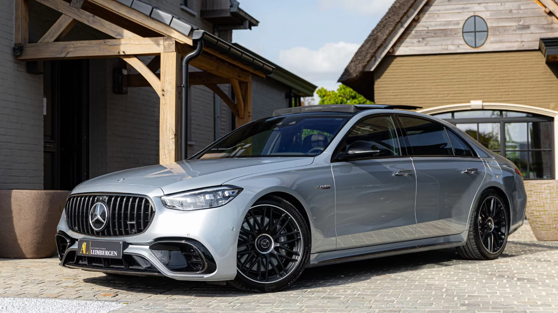 Header Mercedes-Benz AMG S 63 E Performance