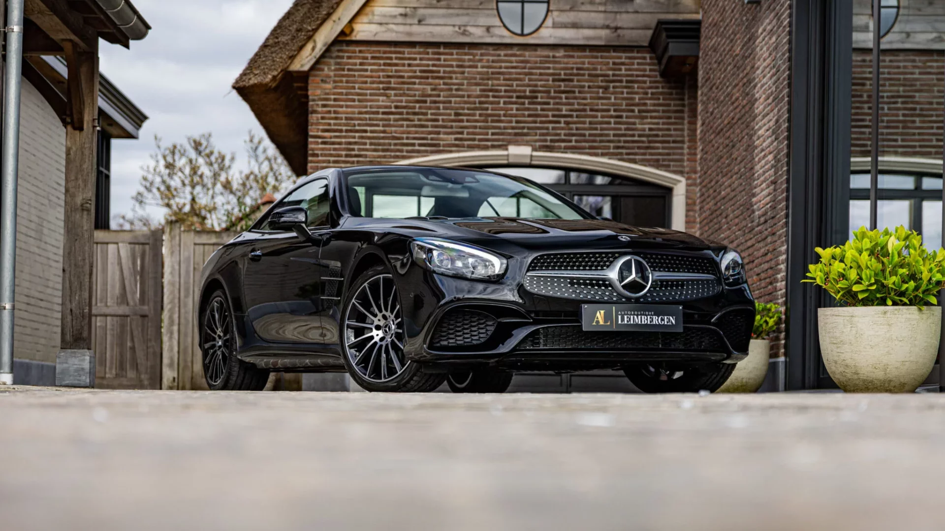 En-tête Mercedes-Benz SL 400 AMG Line