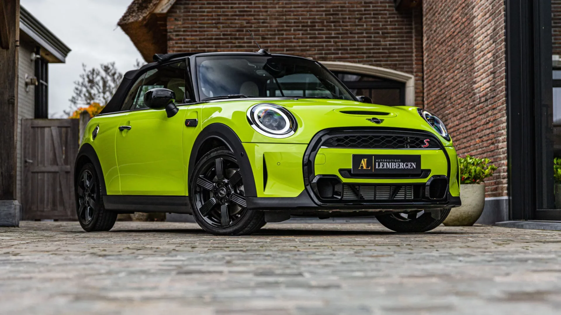 Header Mini Cooper S Cabriolet