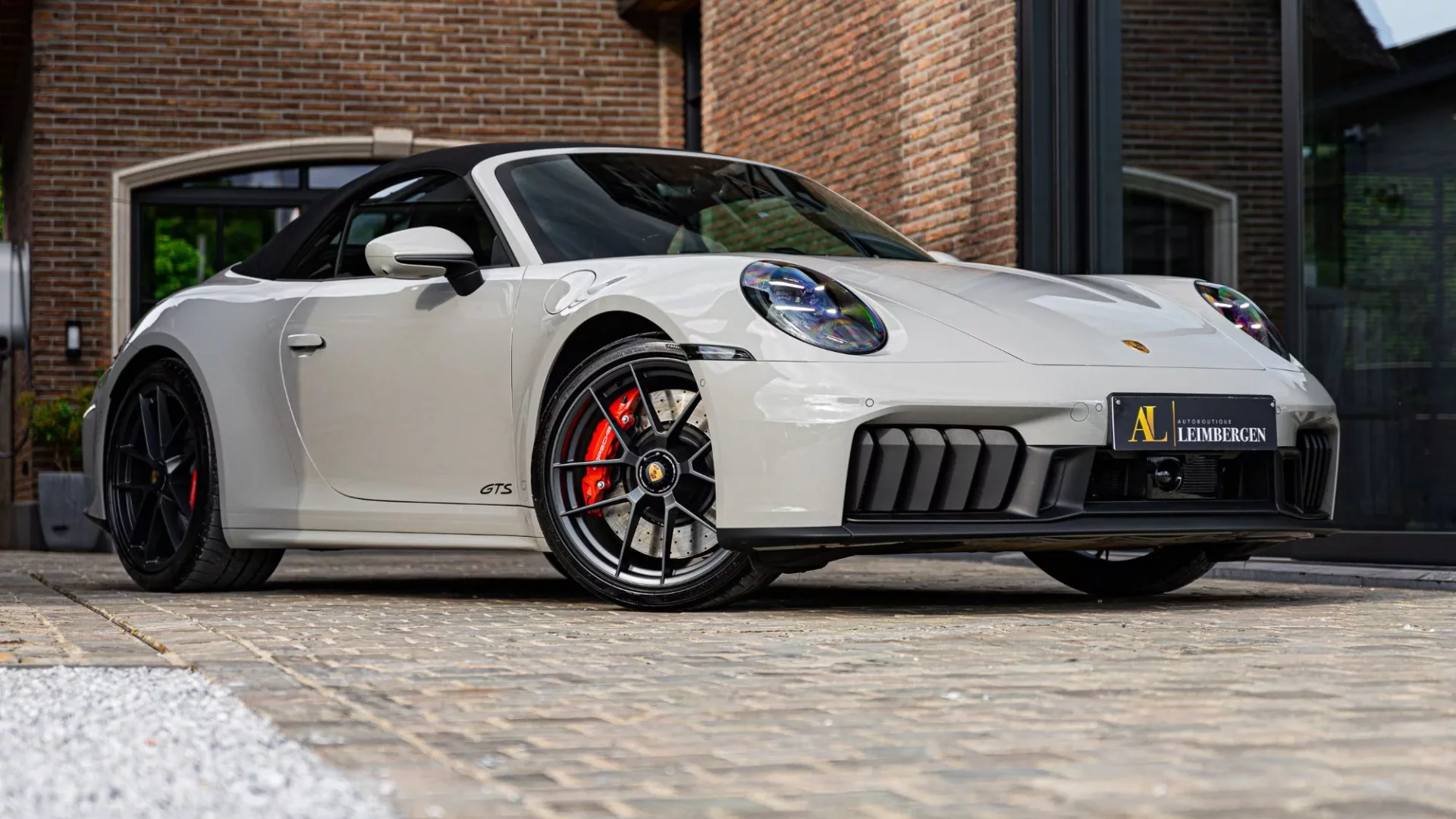 En-tête Porsche 911 Carrera GTS Cabriolet Type 992.2