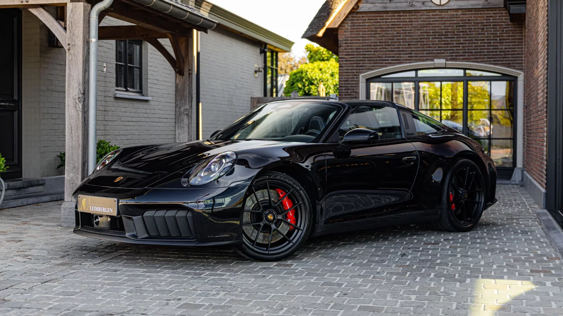 Header Porsche 911 Targa 4 GTS Type 992.2