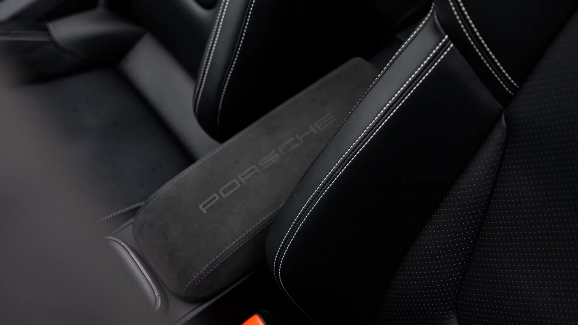 En-tête Porsche 911 Targa 4 Type 992