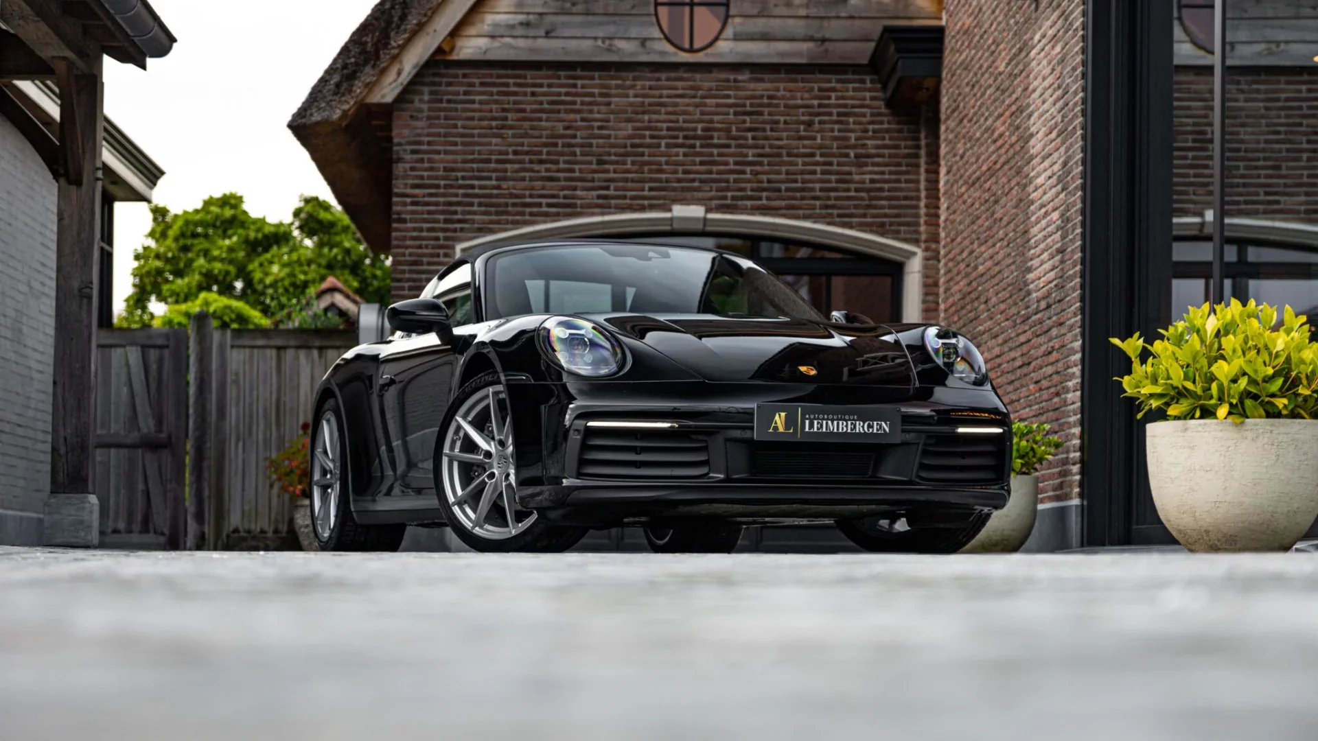 En-tête Porsche 911 Targa 4 (Type 992)