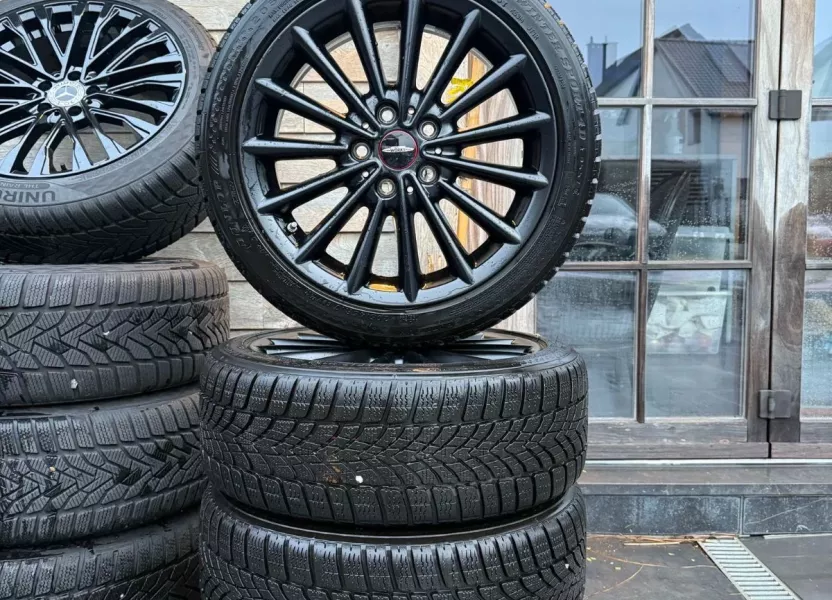 Originele Mini John Cooper Works velgen met winterset 17"
