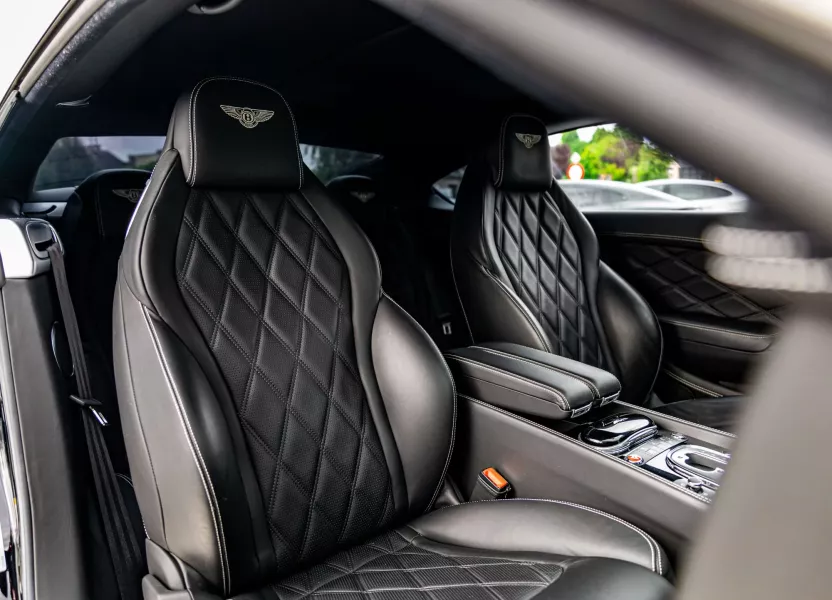 Interior Bentley Continental GT V8 S Concours Series