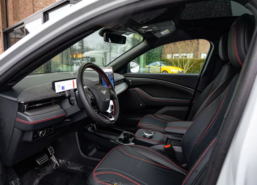 Interieur Ford Mustang Mach-E 4X AWD