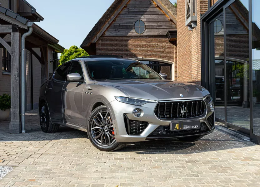 Exterior Maserati Levante Modena