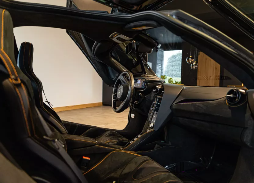 Interieur McLaren 750S Coupe