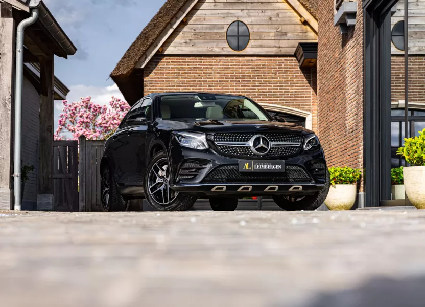Extérieur Mercedes-Benz GLC 250 4Matic Coupé AMG Line
