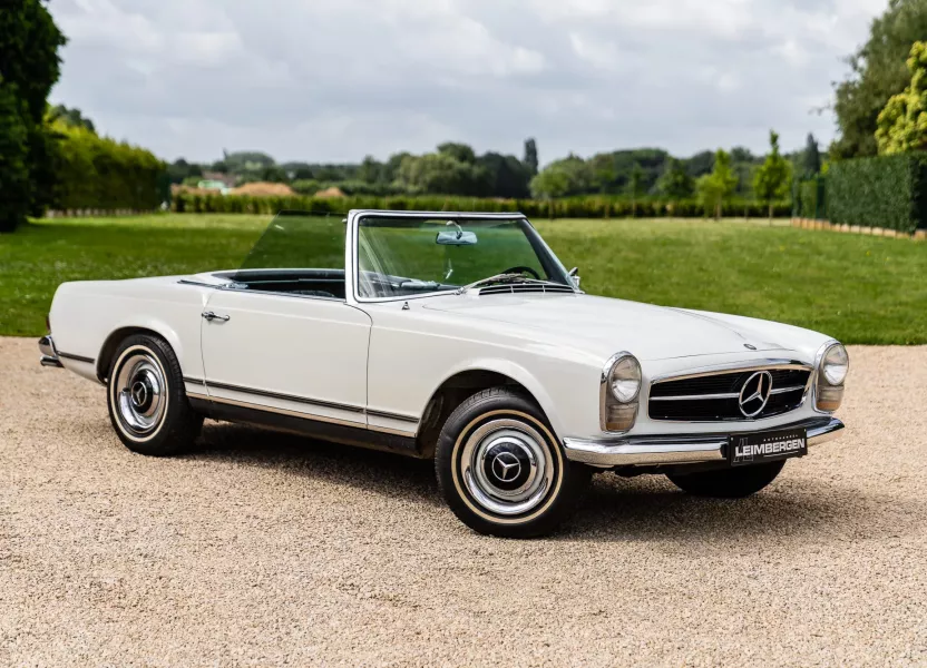 Extérieur Mercedes-Benz SL 250 "Pagode"