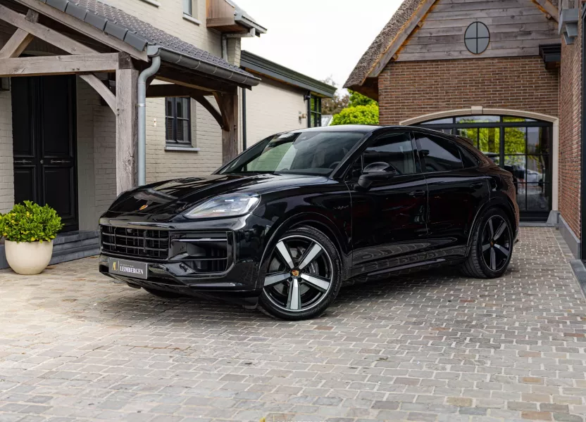 Exterior Porsche Cayenne E-Hybrid Coupé