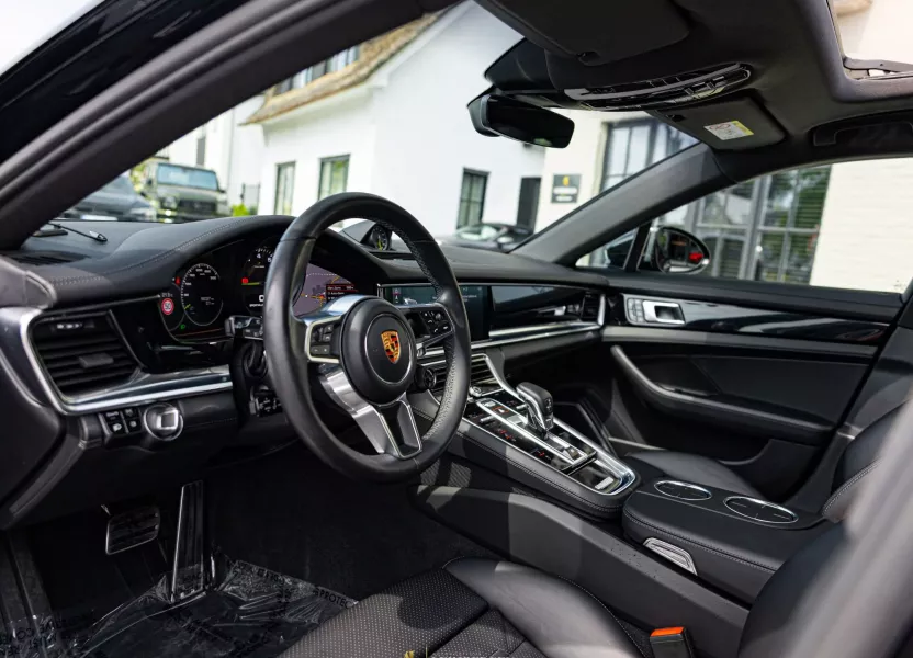 Interieur Porsche Panamera 4 E-Hybrid