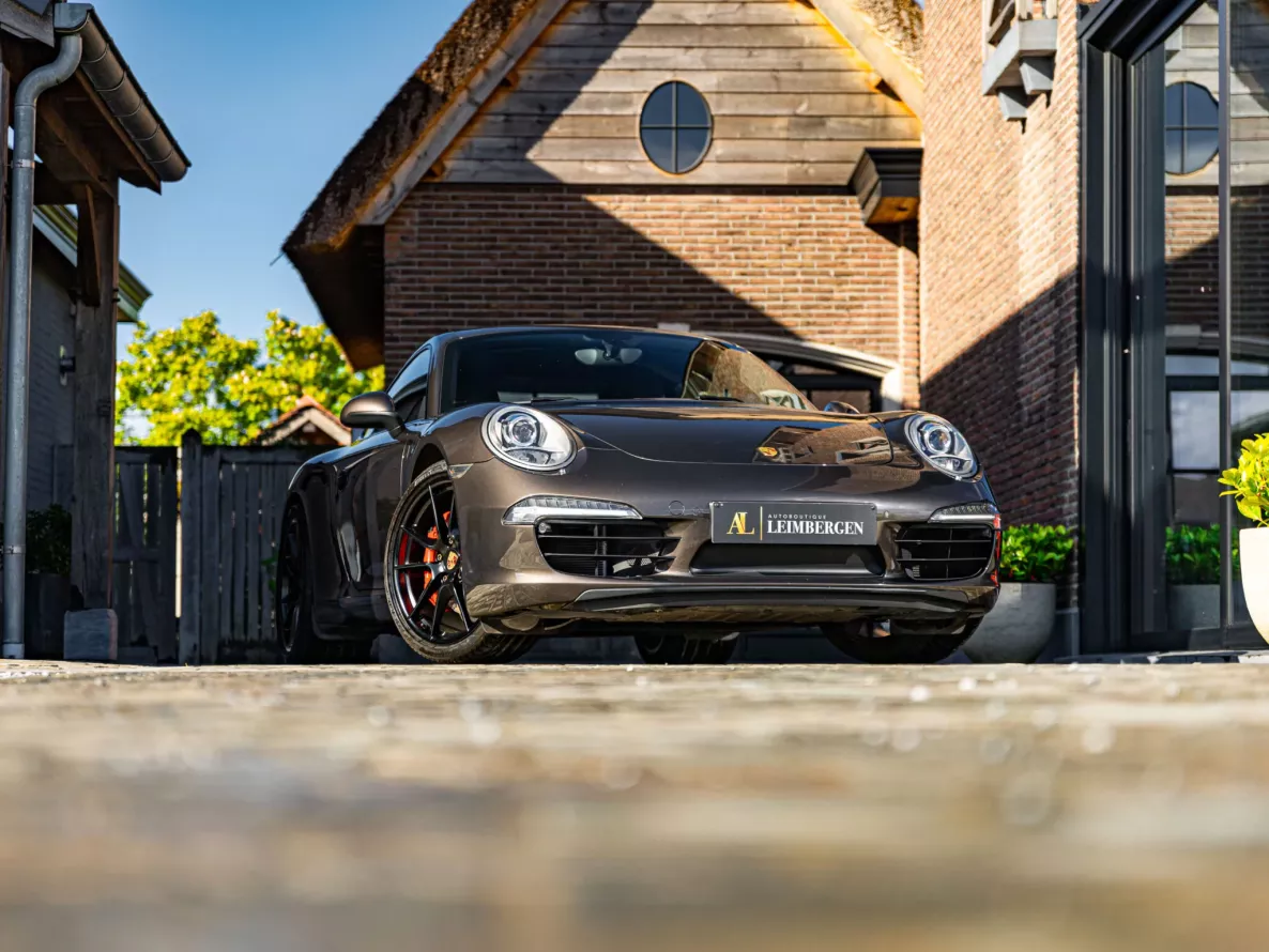 Exterior Porsche 911 Carrera S (Type 991)