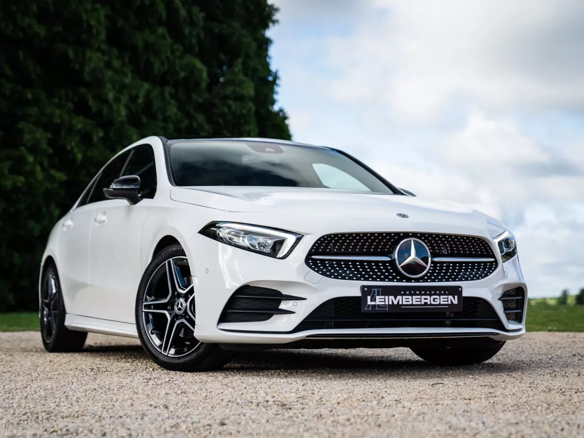 Exterior Mercedes-Benz A200