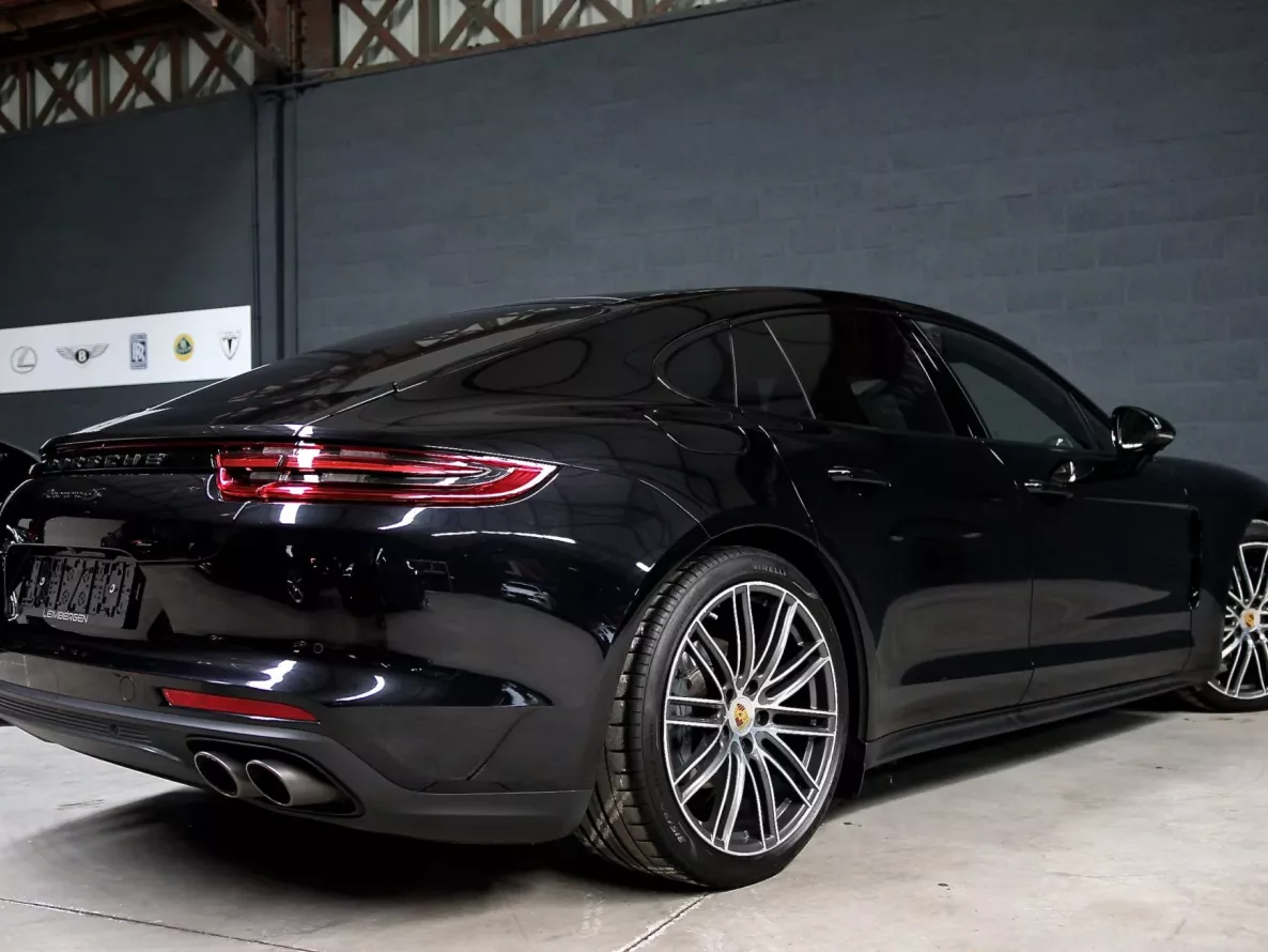 Exterior Porsche Panamera 4S