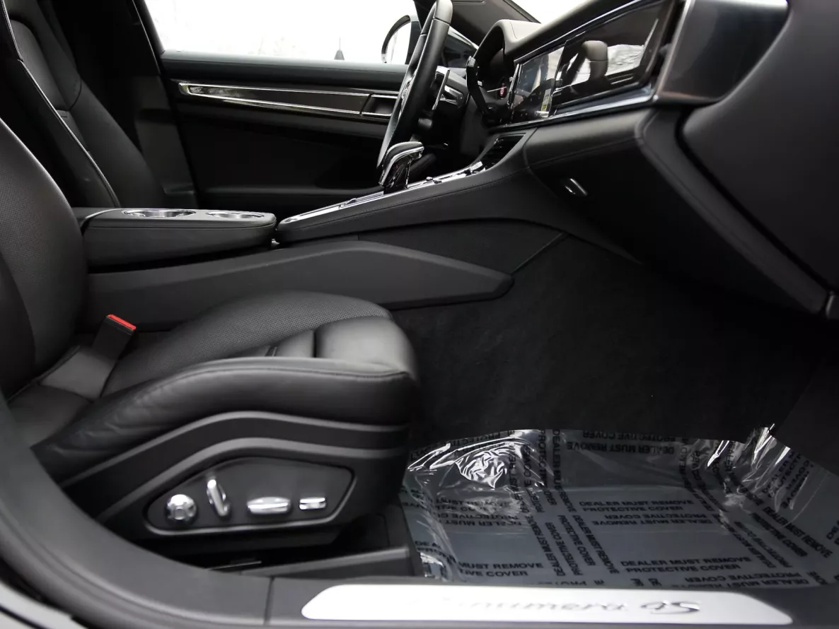 Exterior Porsche Panamera 4S