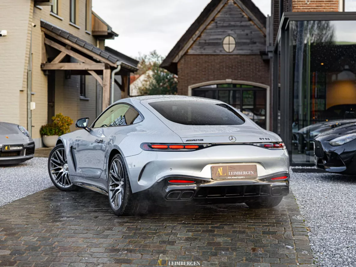 Exterior Mercedes-Benz AMG GT 63 4Matic+ Coupé