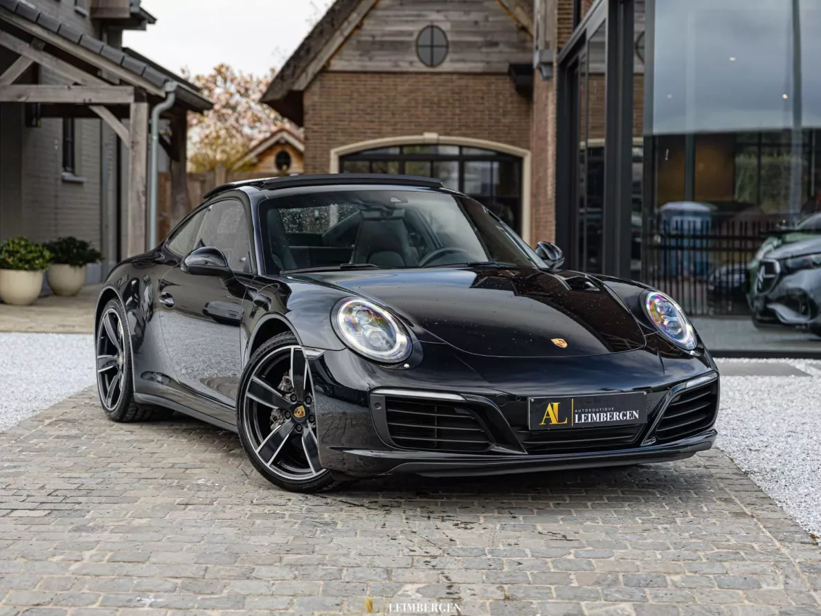 Exterior Porsche 911 Carrera 4 Type 991.2