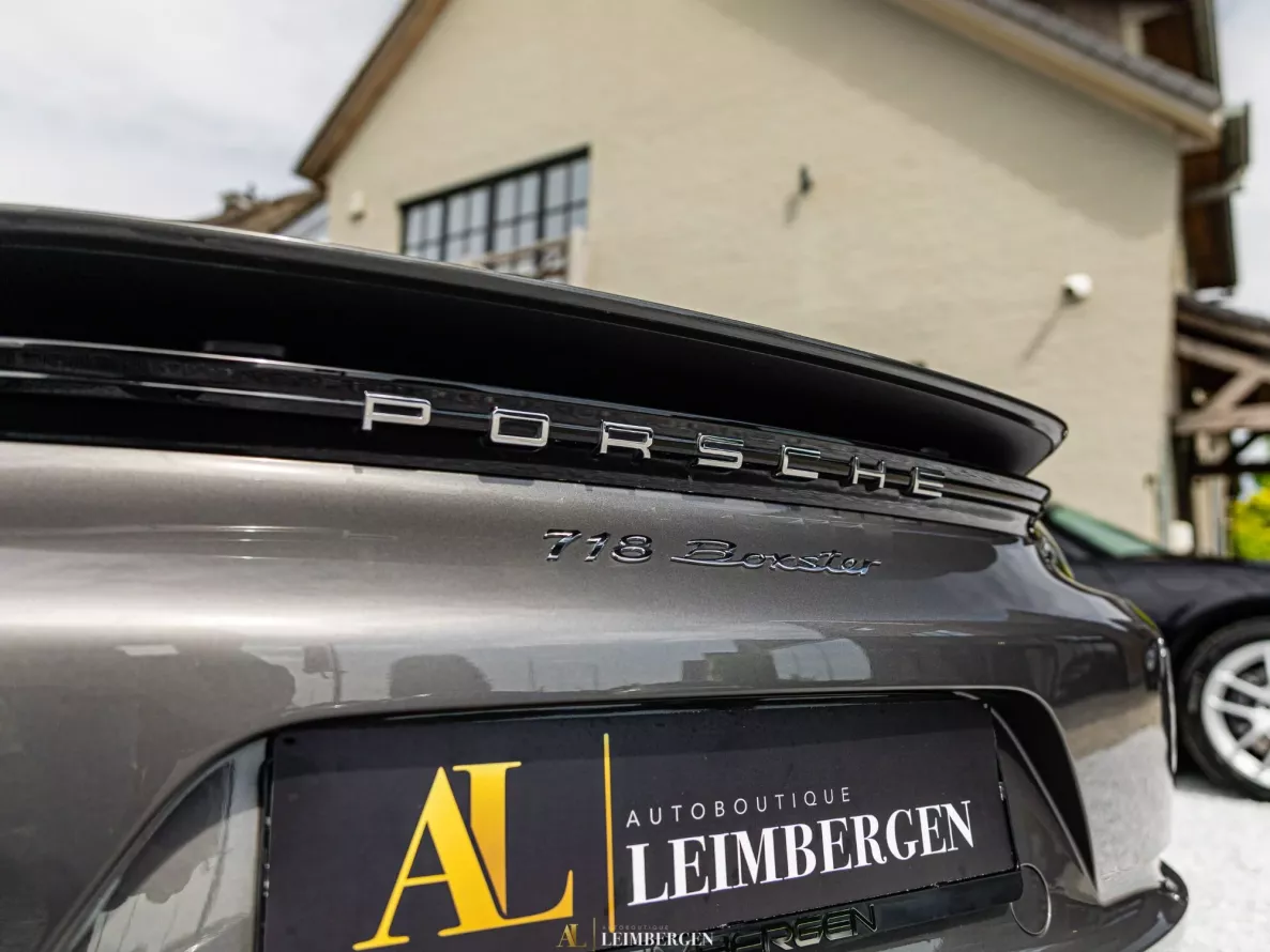 Exterior Porsche 718 Boxster
