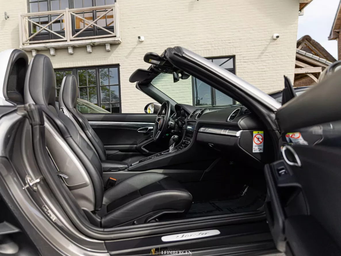 Interior Porsche 718 Boxster