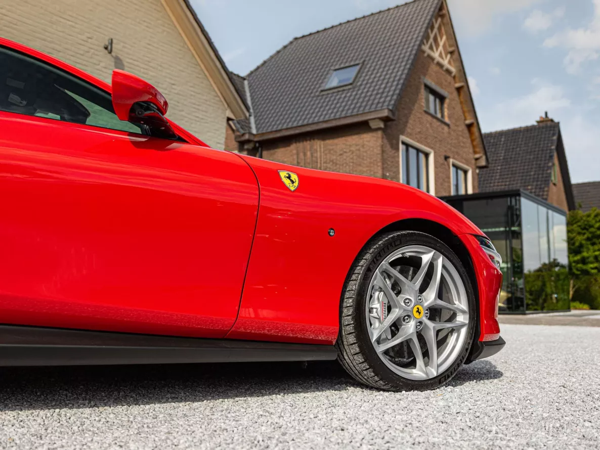 Exterieur Ferrari Roma