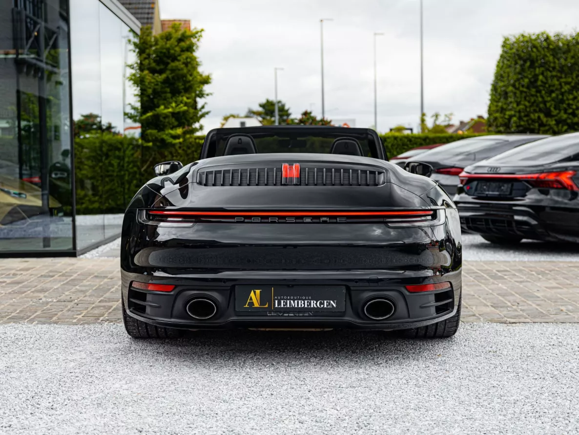 Exterieur Porsche 911 Carrera Cabriolet Type 992