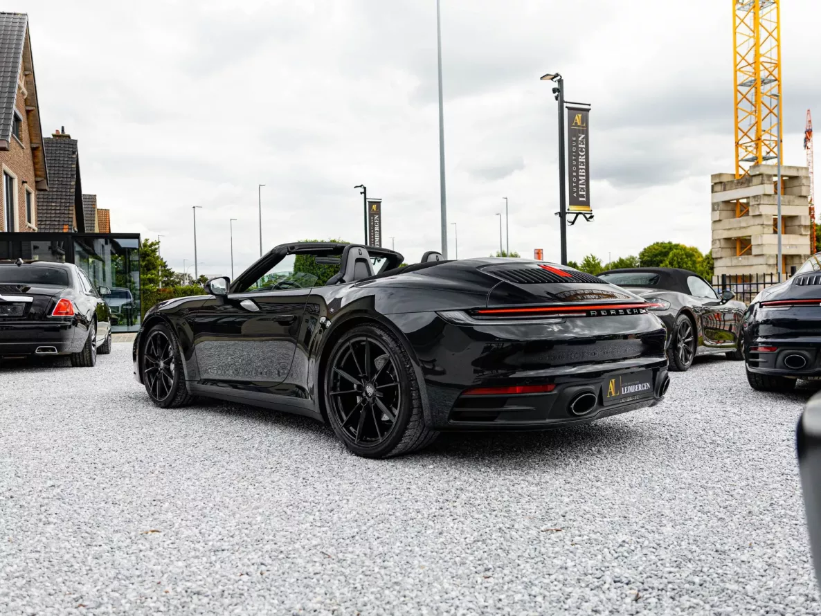 Exterieur Porsche 911 Carrera Cabriolet Type 992