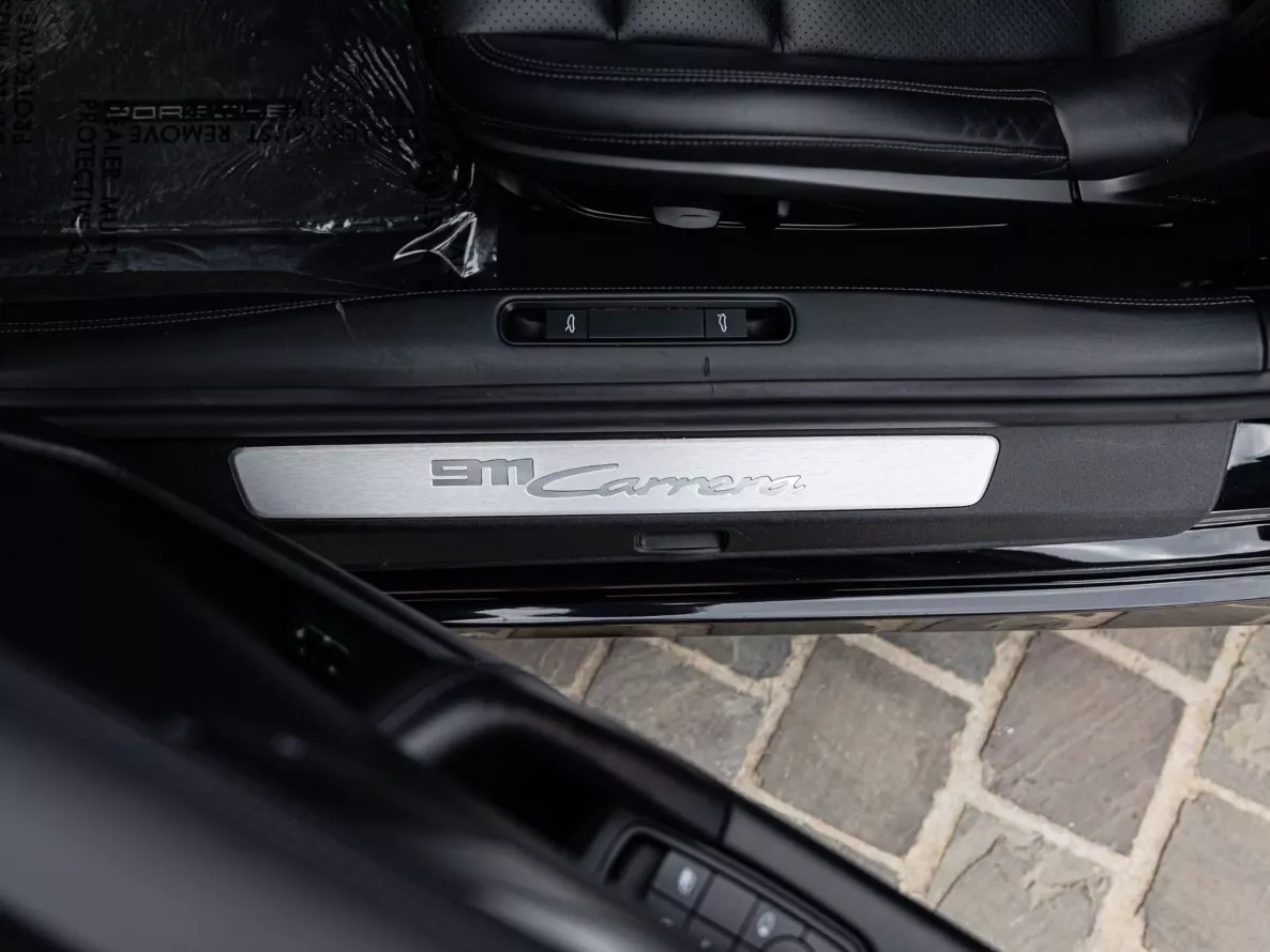 Interieur Porsche 911 Carrera Cabriolet Type 992