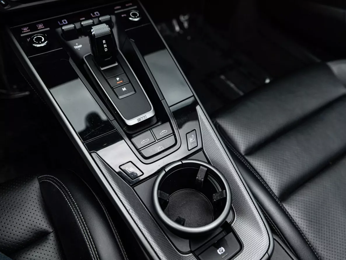 Interieur Porsche 911 Carrera Cabriolet Type 992