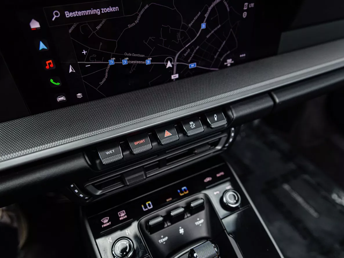 Interieur Porsche 911 Carrera Cabriolet Type 992