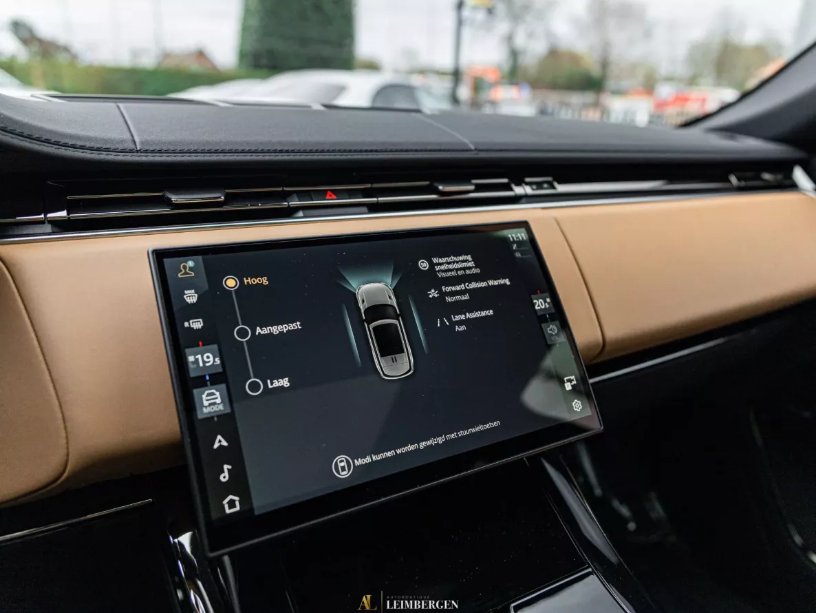 Interior Land Rover Range Rover Sport D300 Dynamic SE