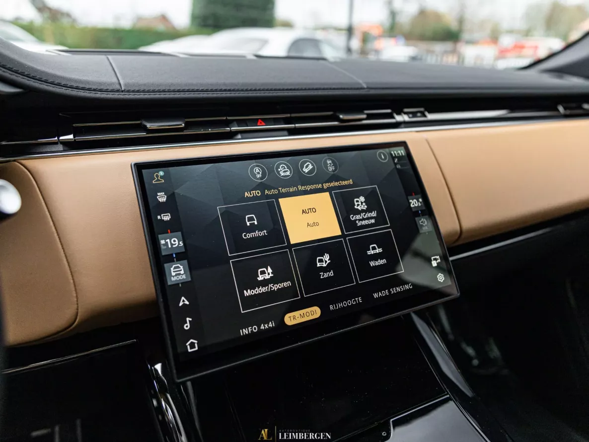 Interior Land Rover Range Rover Sport D300 Dynamic SE