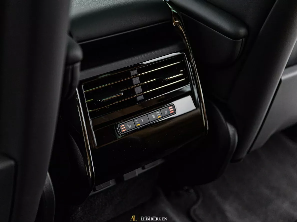 Interior Land Rover Range Rover Sport D300 Dynamic SE