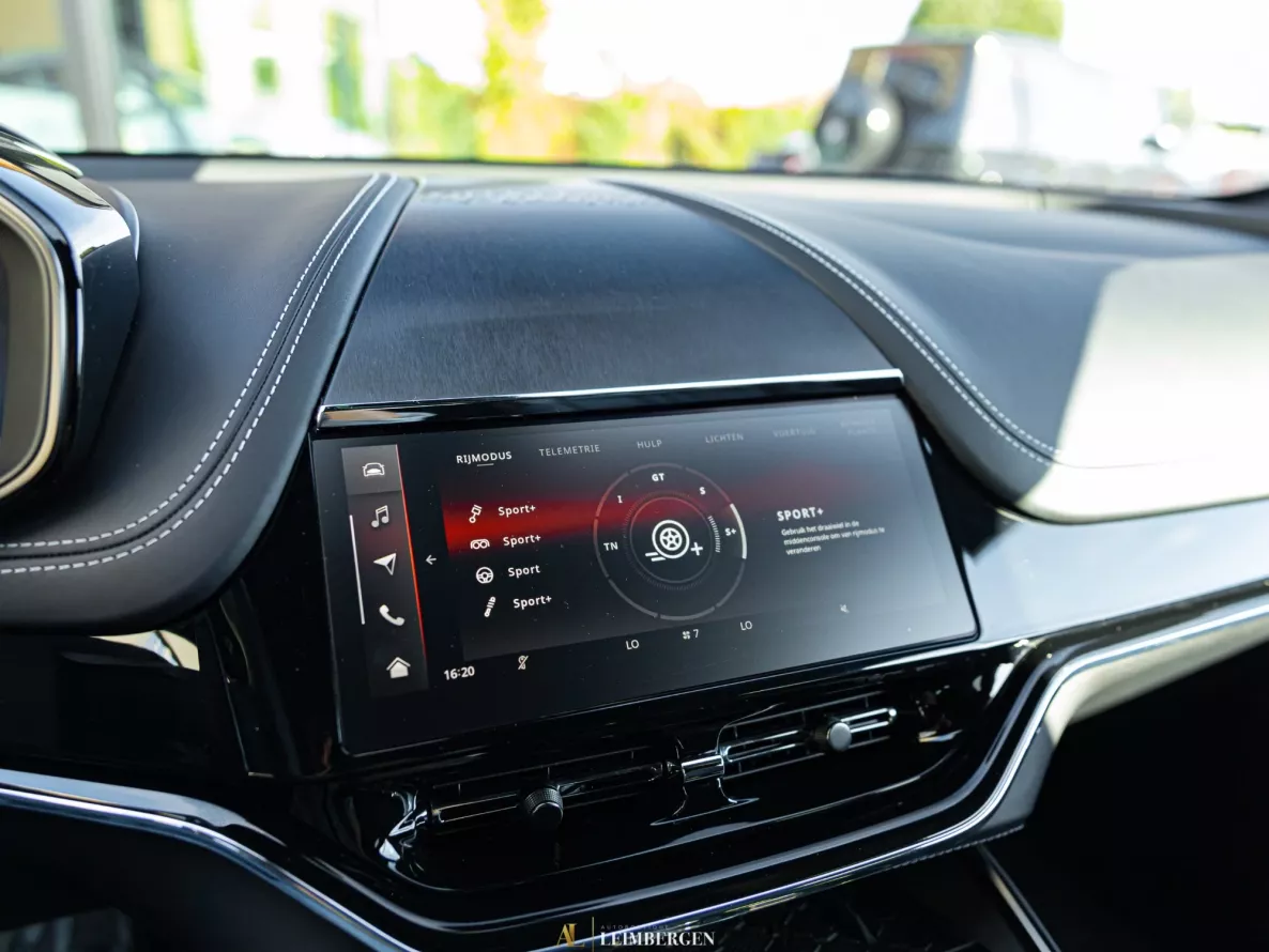 Intérieur Aston Martin DBX 707
