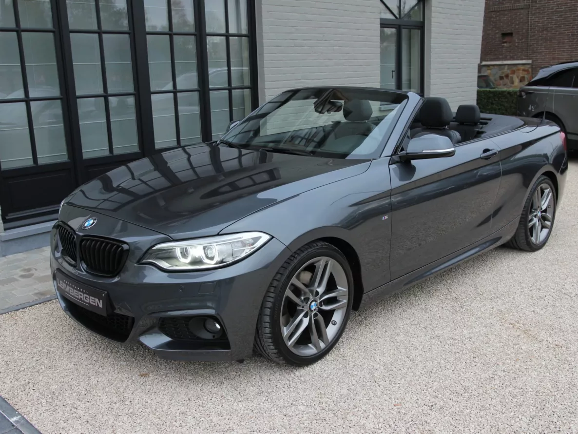 Exterior BMW 220D Cabriolet