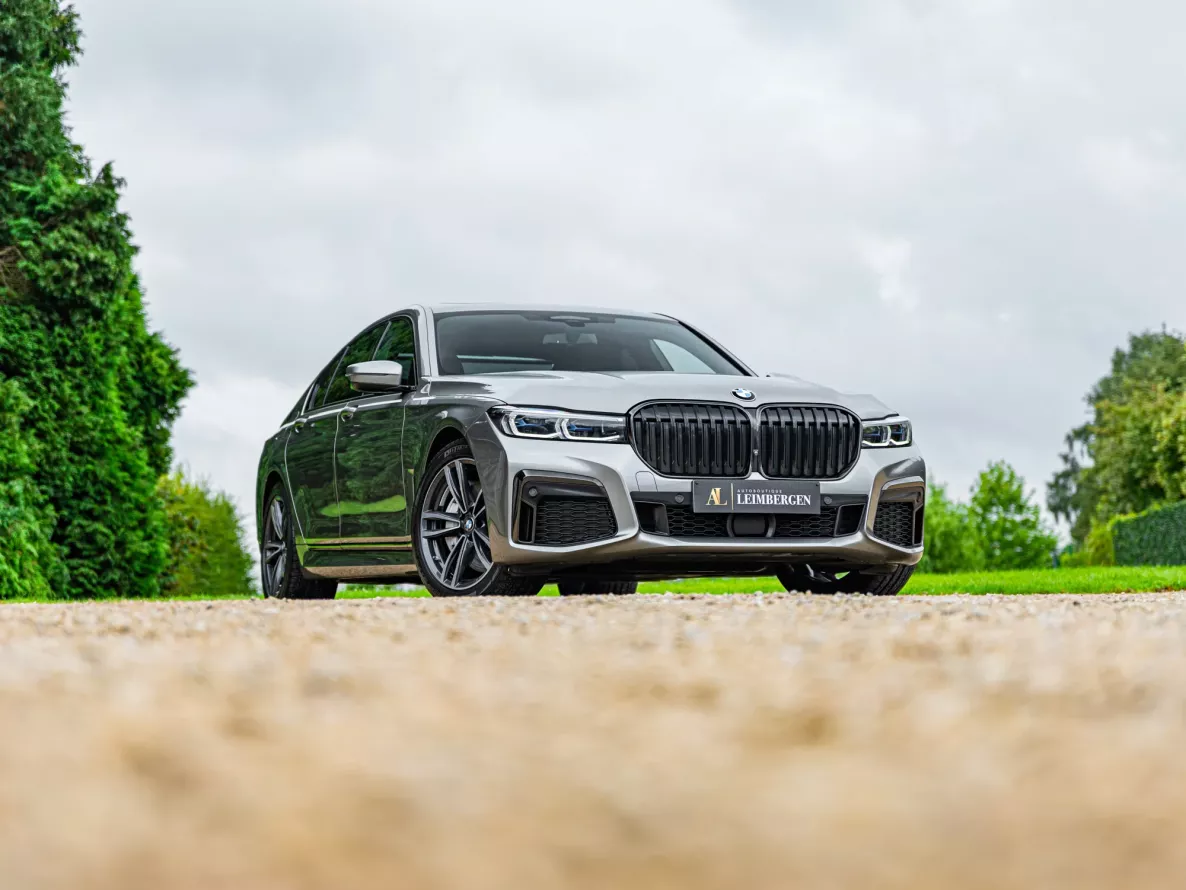 Extérieur BMW 745e M-Pack