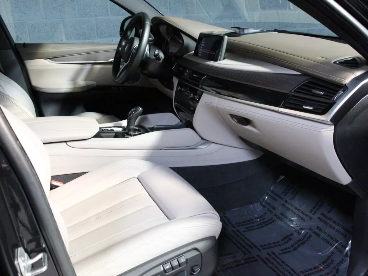 Extérieur BMW X6 M50D