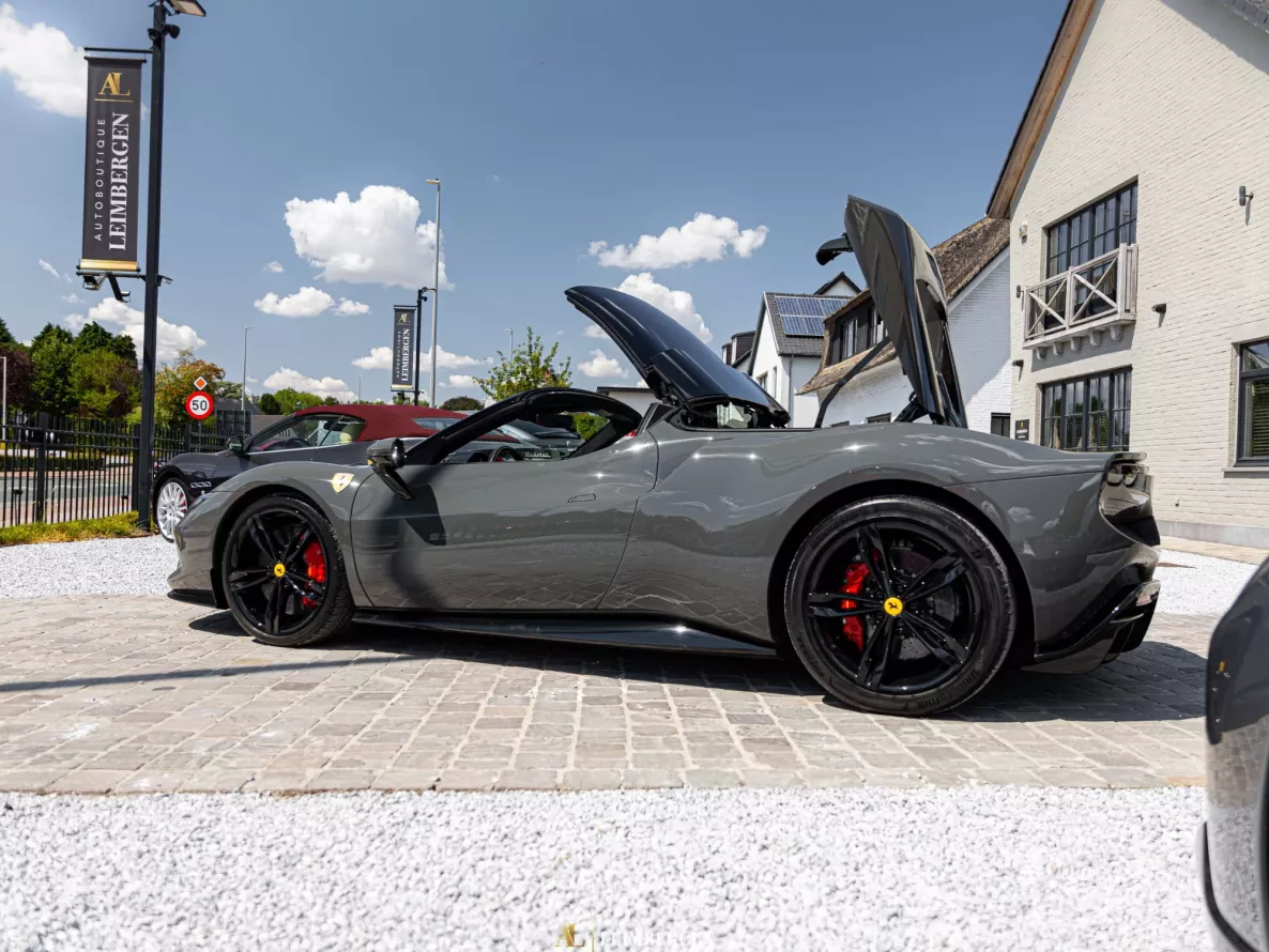 Exterieur Ferrari 296 GTS