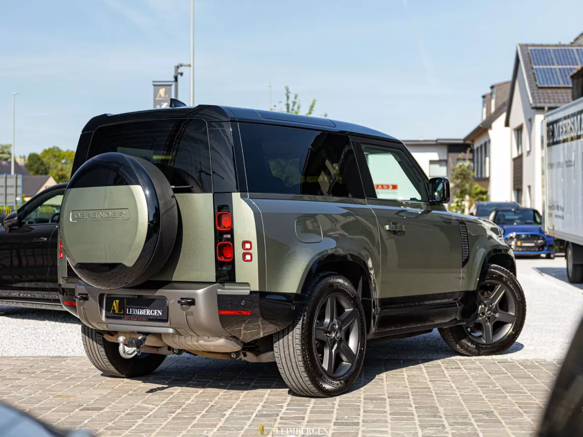 Exterieur Land Rover Defender 90 D250 X-Dynamic SE