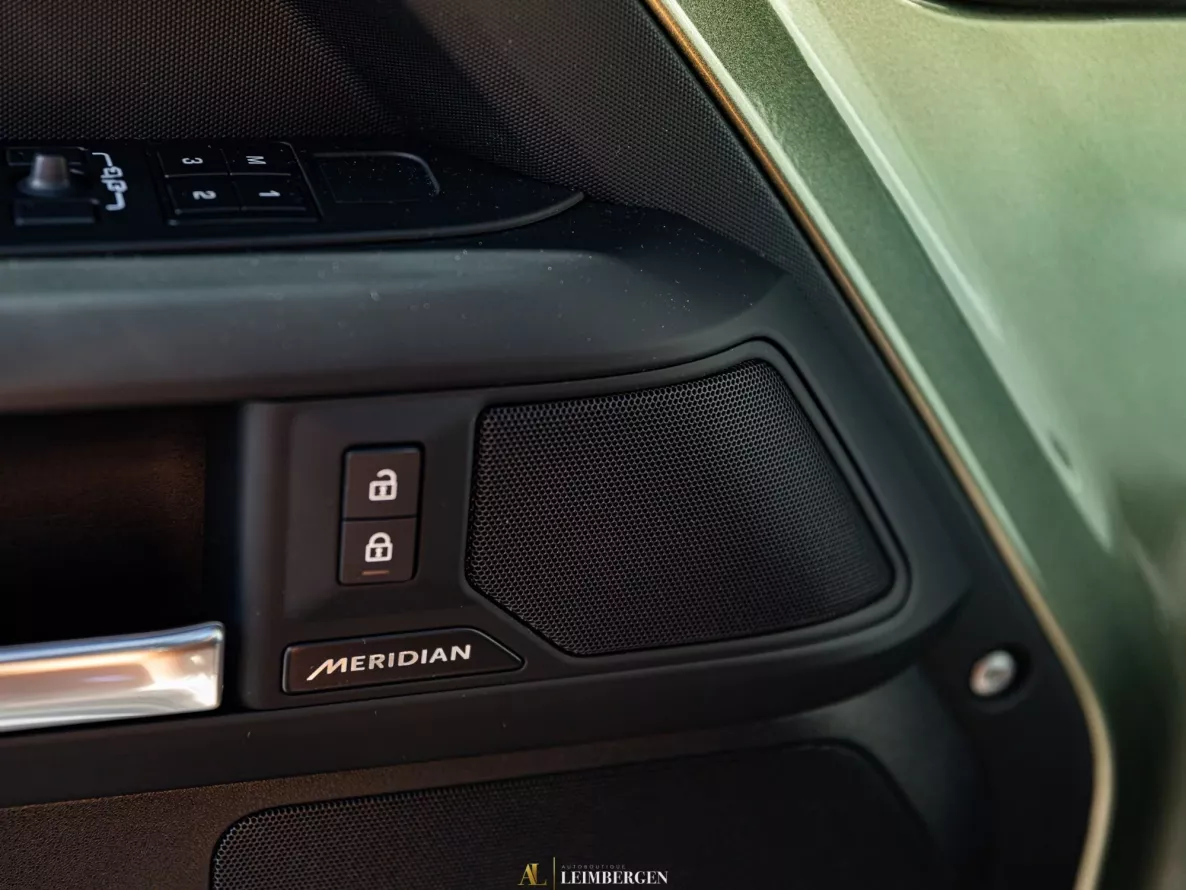 Interieur Land Rover Defender 90 D250 X-Dynamic SE