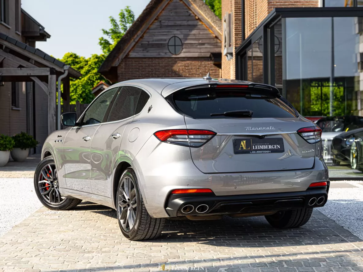 Exterior Maserati Levante Modena