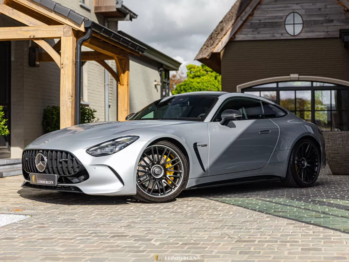 Exterieur Mercedes-Benz AMG GT 63 4MATIC+ Coupé