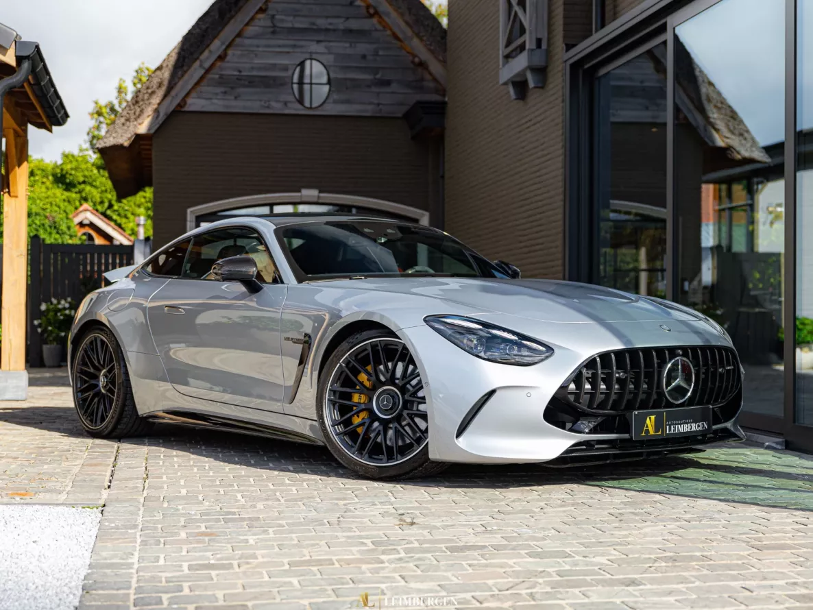 Exterieur Mercedes-Benz AMG GT 63 4MATIC+ Coupé