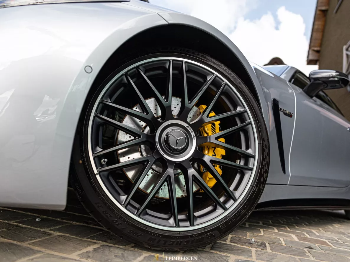 Exterieur Mercedes-Benz AMG GT 63 4MATIC+ Coupé