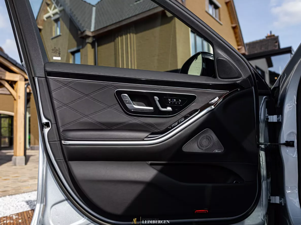 Interieur Mercedes-Benz AMG S 63 E Performance
