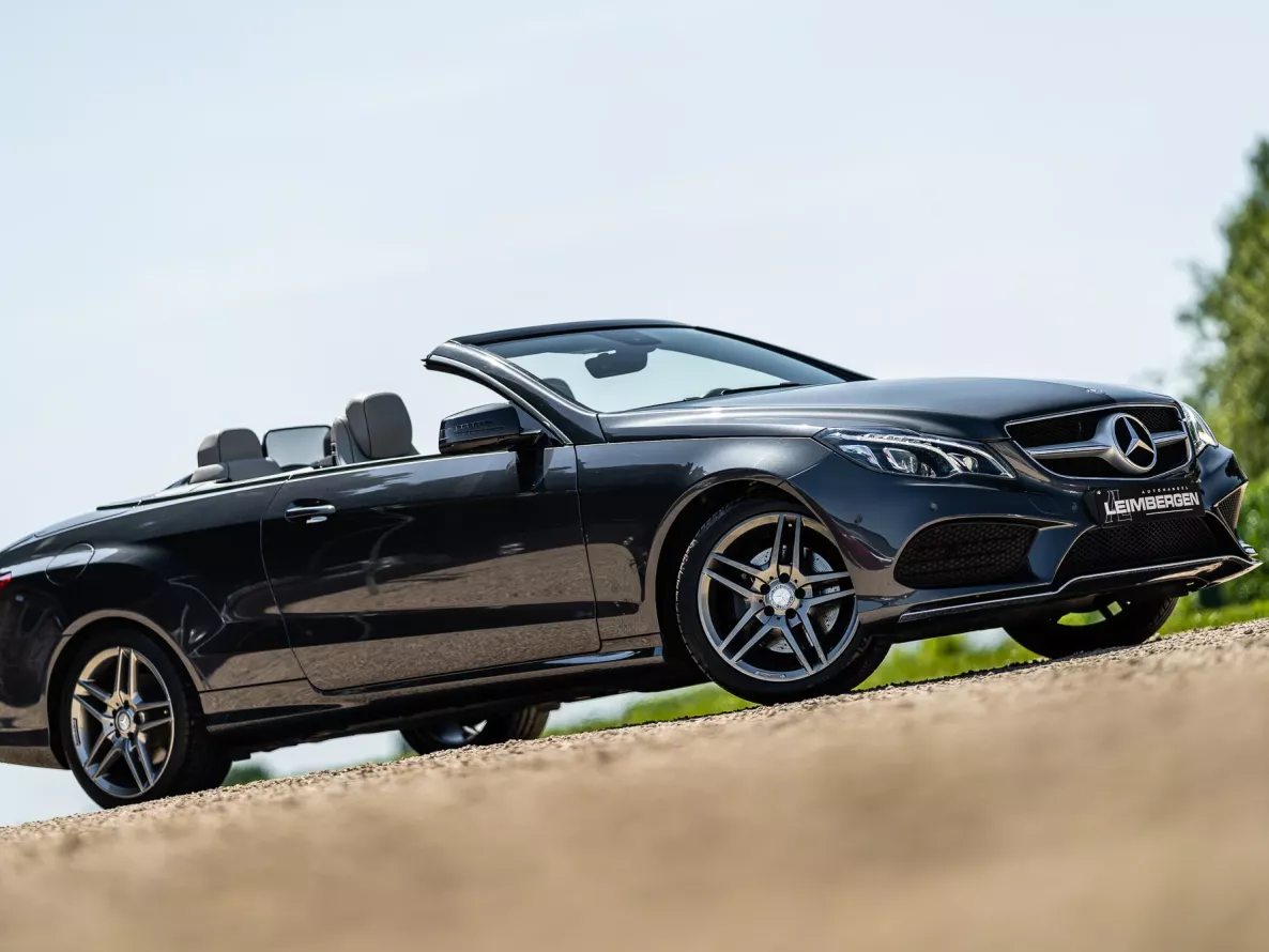 Extérieur Mercedes-Benz E220 Cabriolet