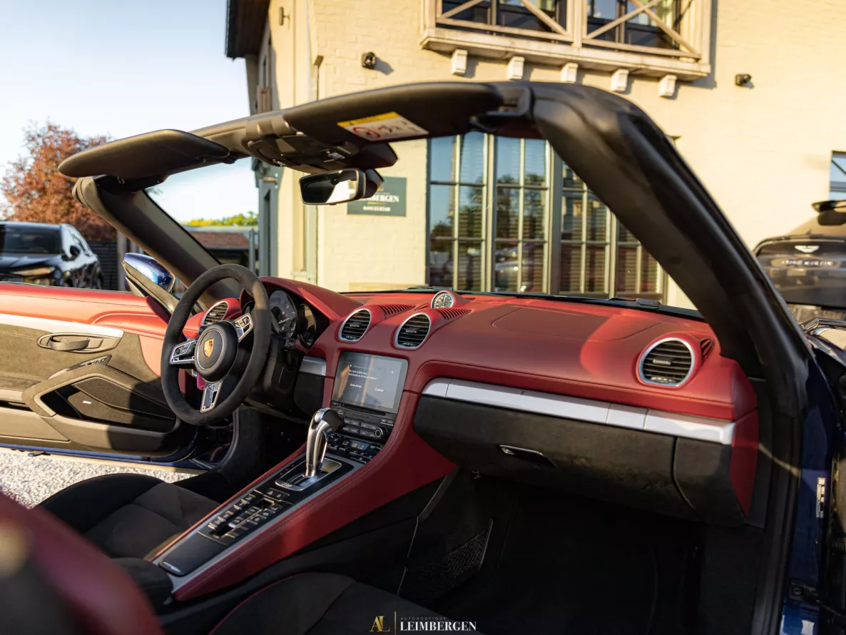 Interieur Porsche 718 Boxster Spyder