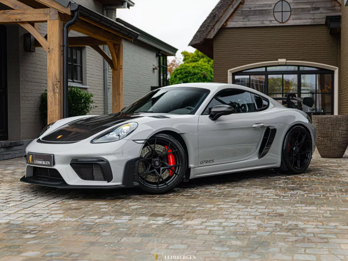 Exterieur Porsche 718 Cayman GT4 RS Weissach package